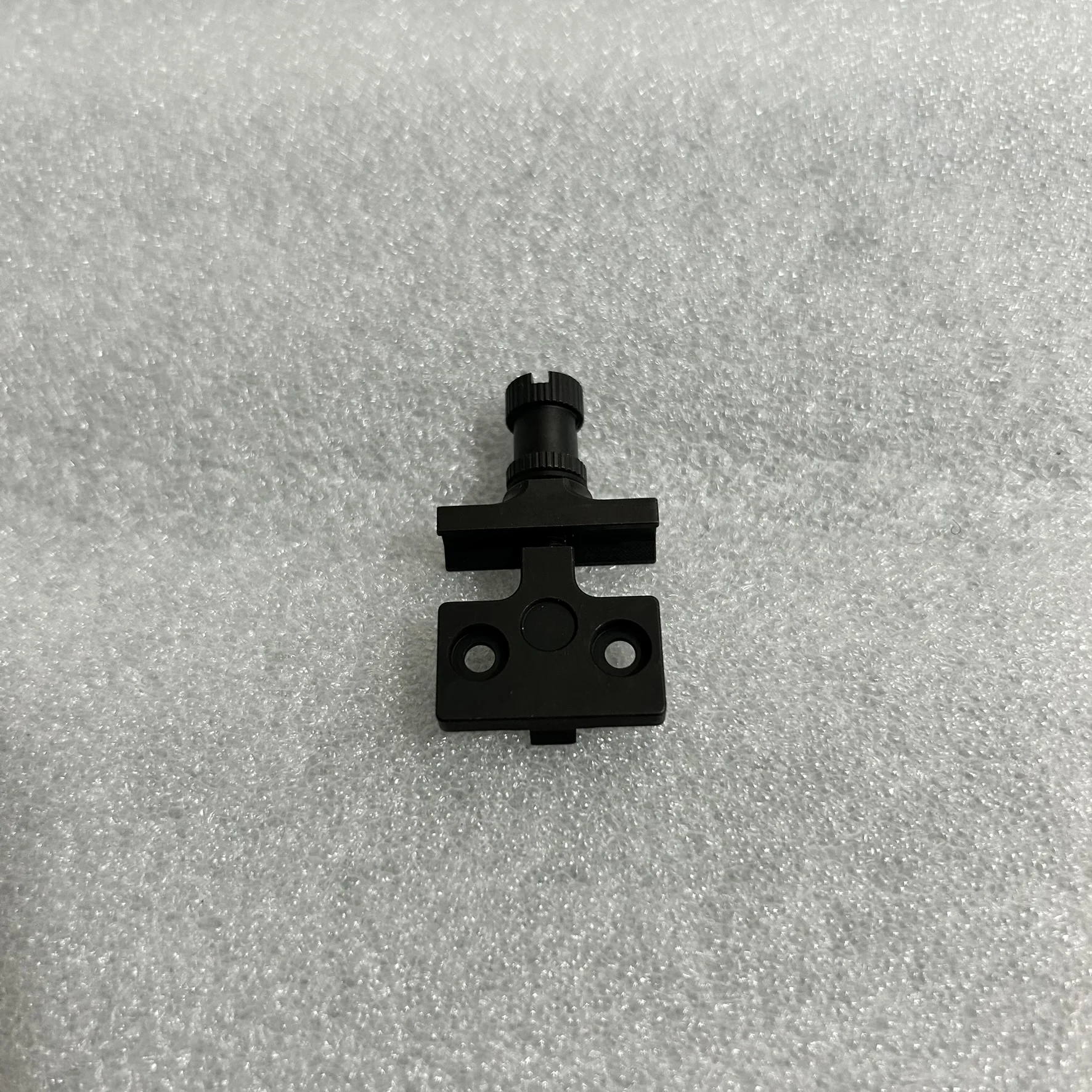 PEQ Adaptador IR con soporte riel Picatinny acero mejorado - imagen 3