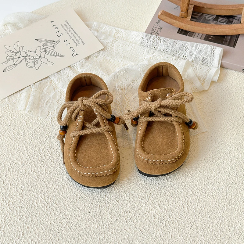 Zapatos Birken de fondo plano para niños, zapatos de moda antideslizantes de fondo plano de gamuza de ocio para primavera y otoño para niños y niñas