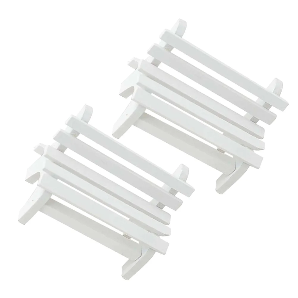 2 Stück weißer Mini-Hausstuhl, hochwertige glatte Oberfläche, tragbar, leicht, Mini-Möbel aus Holz, pädagogische Bürodekoration