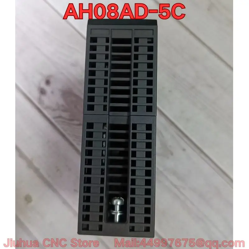 Second-hand AH08AD-5C PLC module functional test is normal Latest prices for August 2026