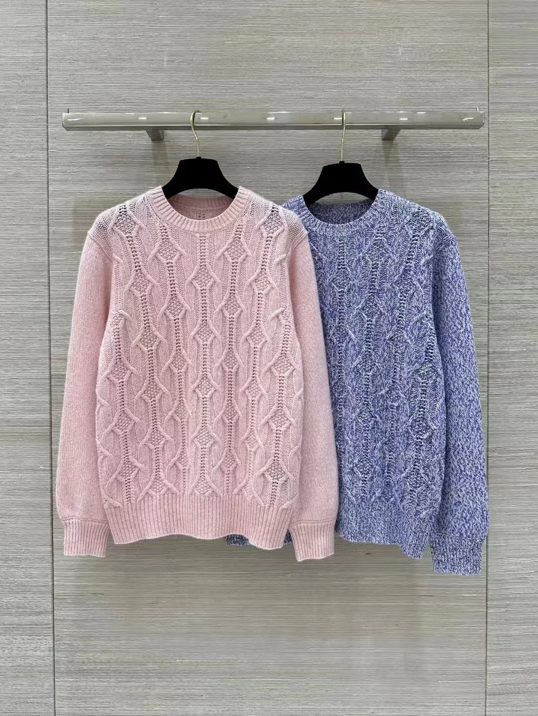 High end customized women's versatile cashmere knitted sweater with floral patterns