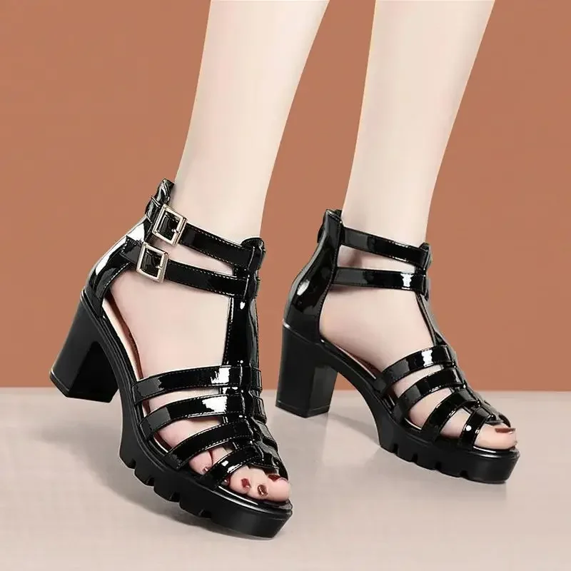 9.5cm Fashion Elegant Patent Leather Sandals Platform Shoes Summer 2024 Women\'s Block High Heels Gladiator Sandals Office Model