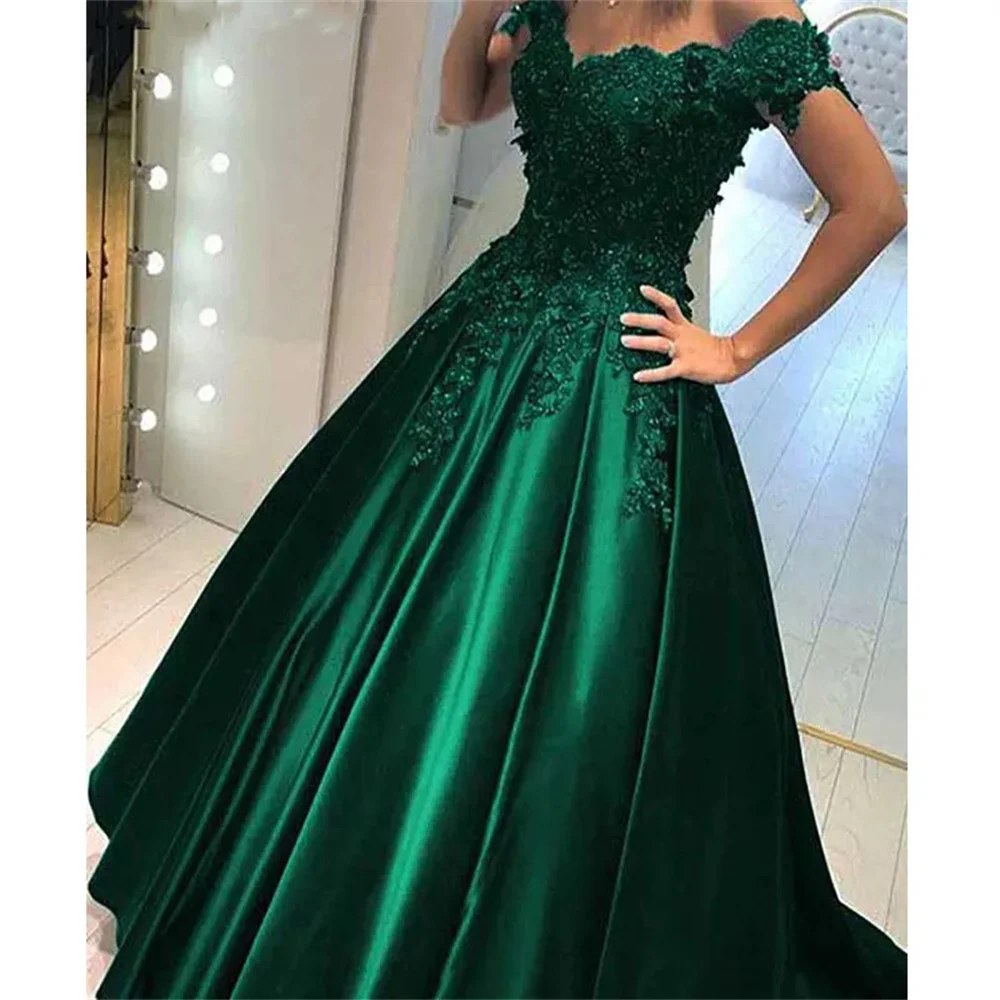 Classic Prom Dresses Sweethear Neck Sleeveless Lace Appliques A-Line Satin Floor-Length Women Formal Evening Dress Bridal Gown