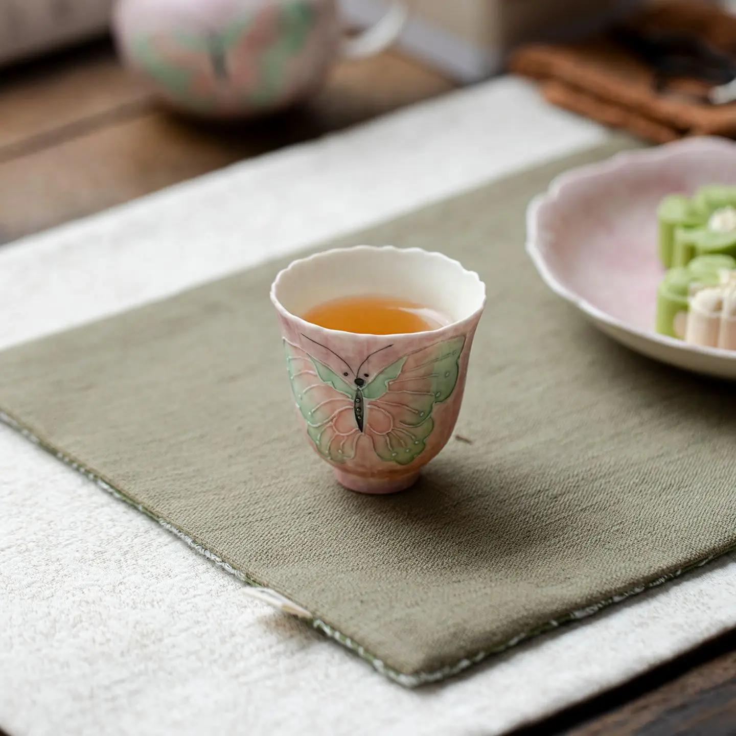 Rock Mineral Glaze Pure Hand Drawing Porcelain Tea Tasting Cup Sunflower Flower Single Underglaze Color Kung Fu Set