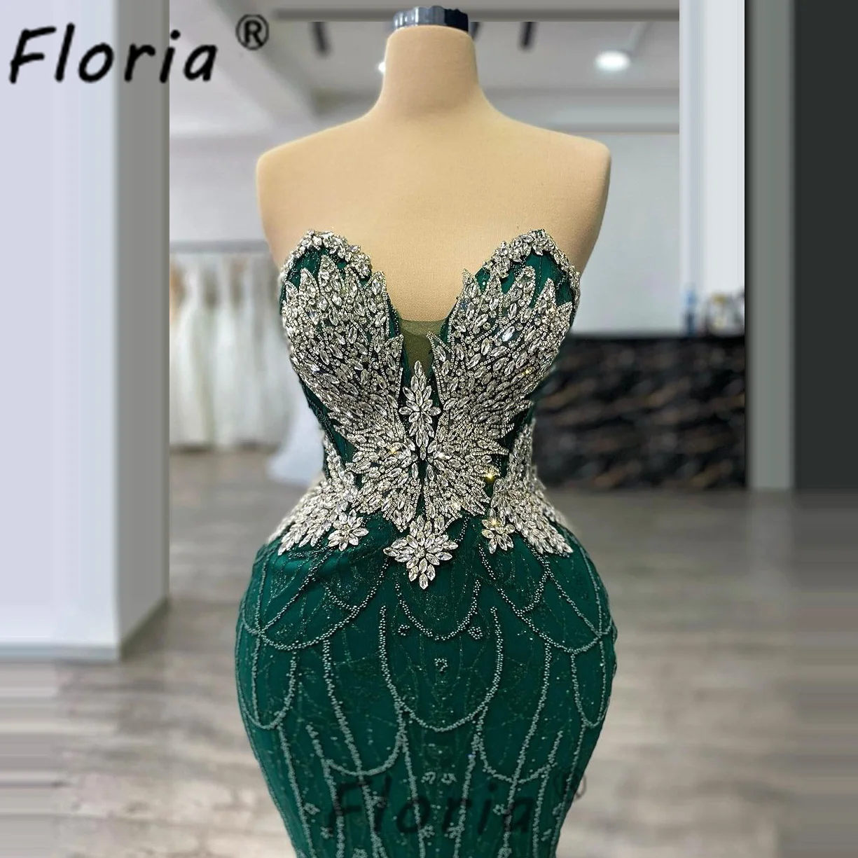 Vestidos de Noche de sirena de alta costura verde esmeralda, piedras brillantes, cristal, vestidos de fiesta personalizados para celebridades, bata de noche para invitados de boda