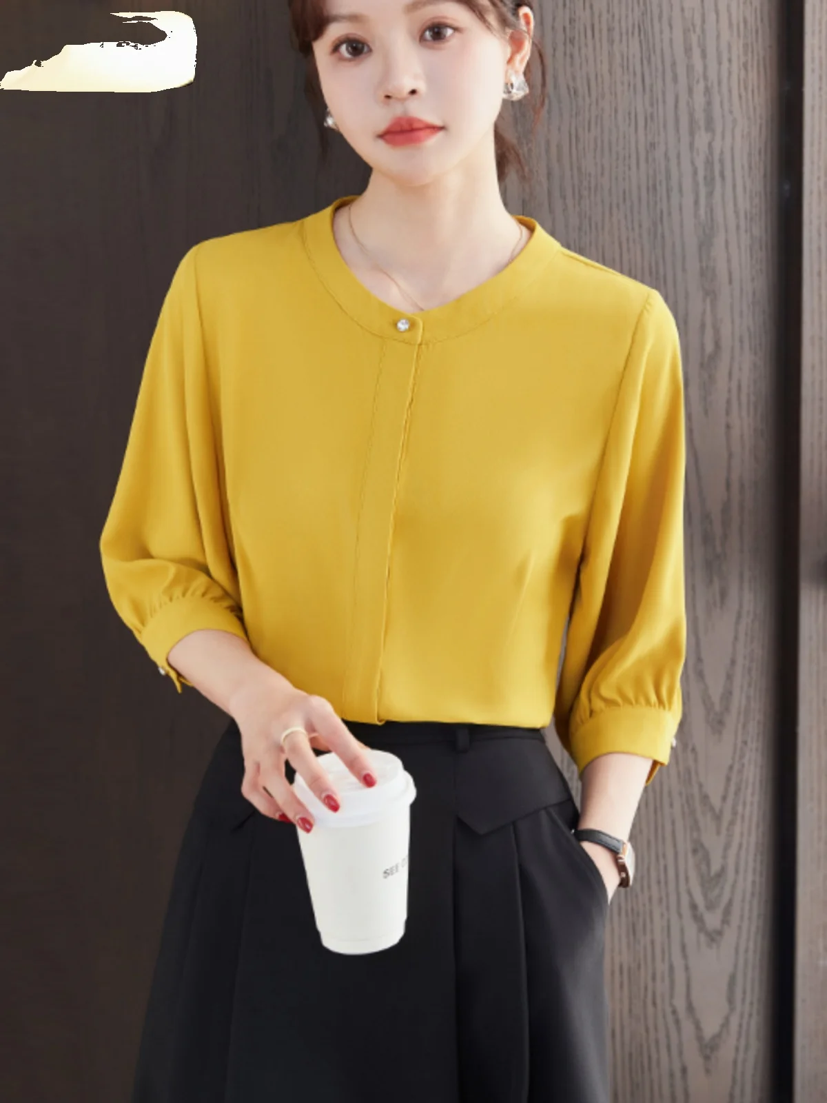 

Elegant Yellow Chiffon Shirt round Neck Lantern Sleeve Casual Versatile Spring Summer Women's Fashion Commute Style Polyester...