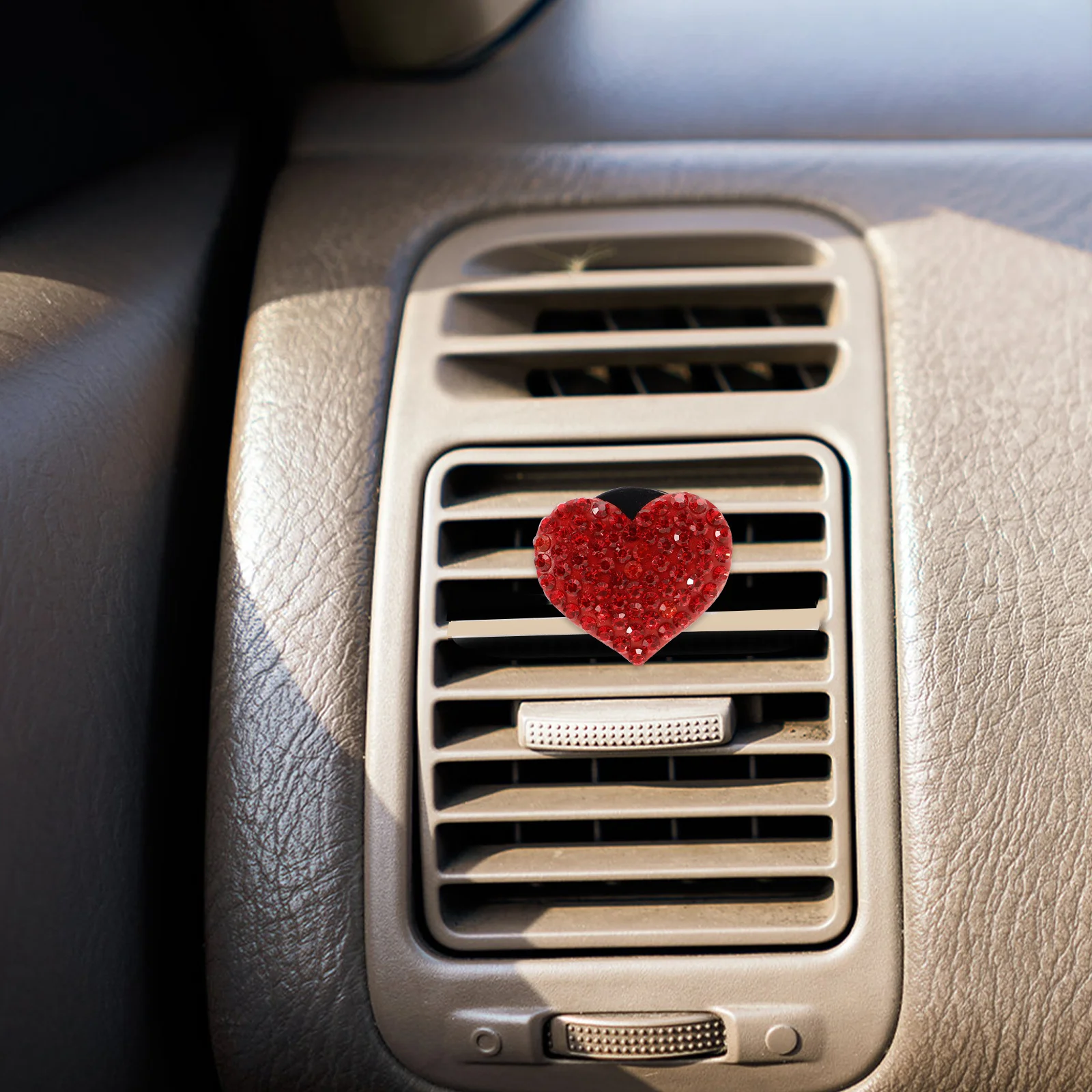 

5 pcs Heart Air Freshener Clip Auto Vent Decor Long Lasting Fade Resistant Car Diffuser Vent Clip Cute Car Accessories