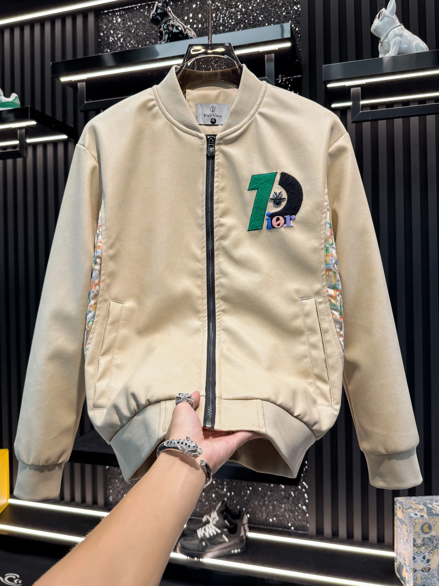 

Повседневная модная мужская куртка с бейсбольным воротником, верхняя одежда, весенне-осенняя новинка, универсальная стильная брендовая рубашка высокого класса