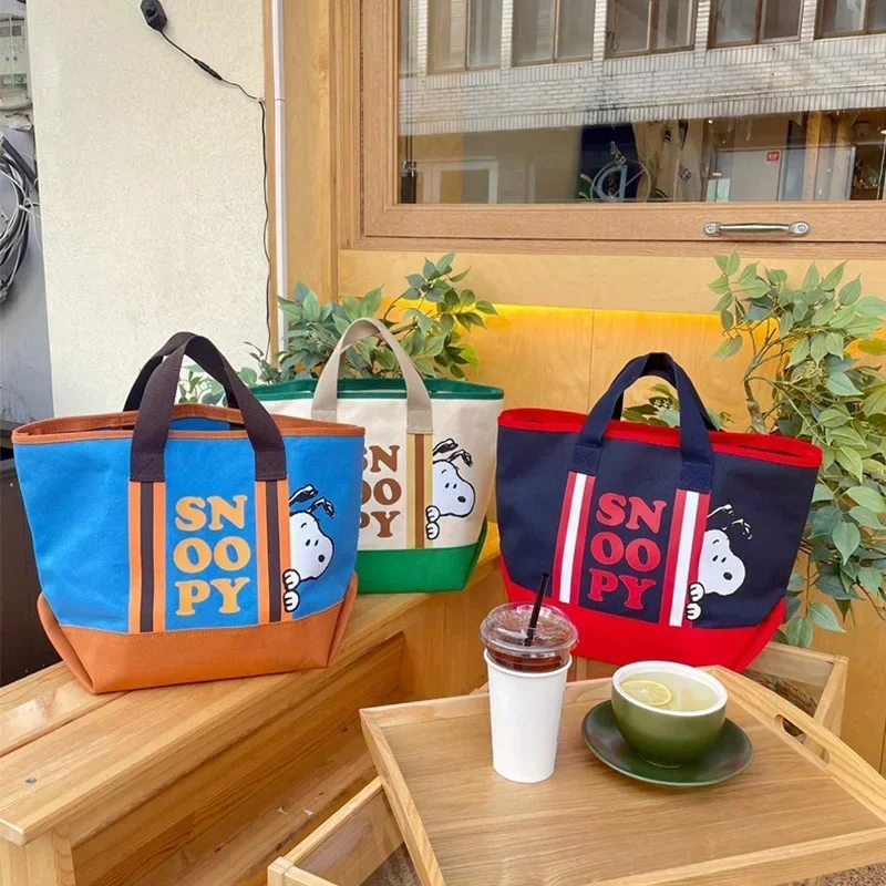 Japanese Snoopy Large Capacity Commuter Cute Hundred Shoulder Handbag Portable Colorblocking Letter Probe Tote Snoopy Pendant