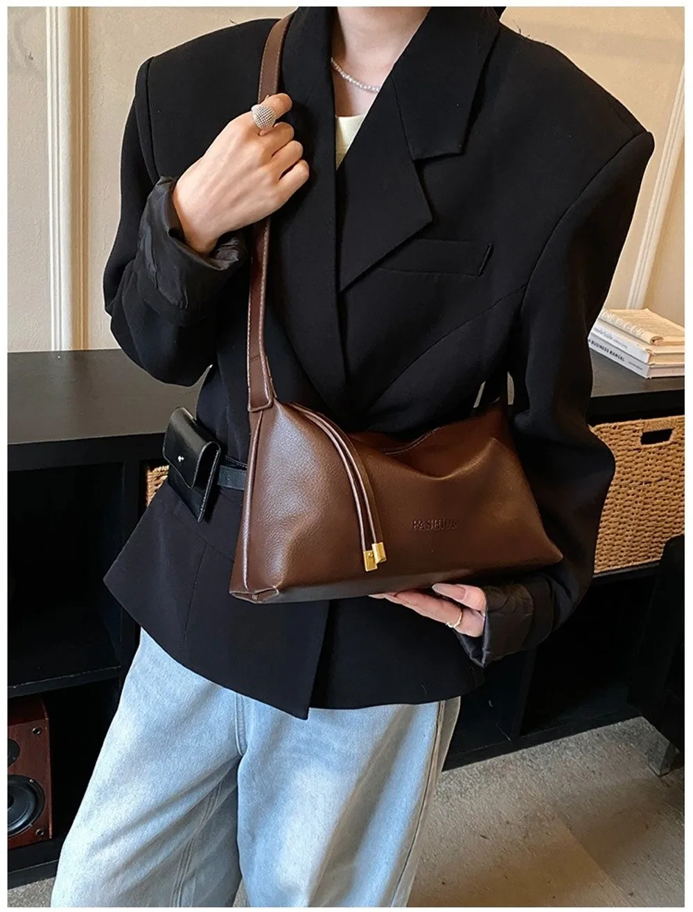 Trendige PU-Leder Damen Umhängetasche Lässige Große Kapazität Dumpling-Tasche Retro Vielseitige Unterarmtasche für den Täglichen Gebrauch – Detail 12