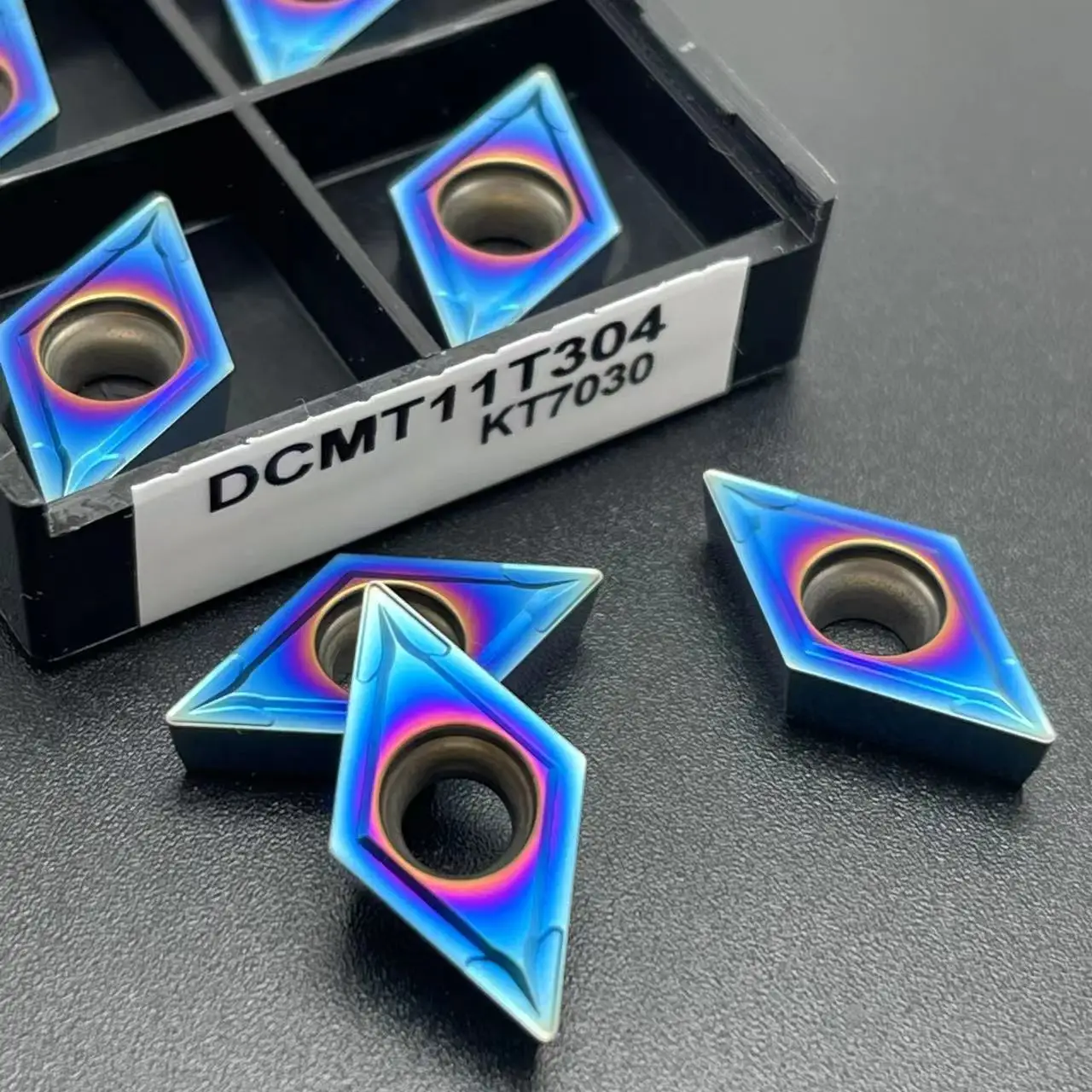 DCMT11T304 DCMT11T308 스테인레스 스틸 HRC55 나노 블루 카바이드 도구, DCMT 11T304 경화 고경도 CNC 도구