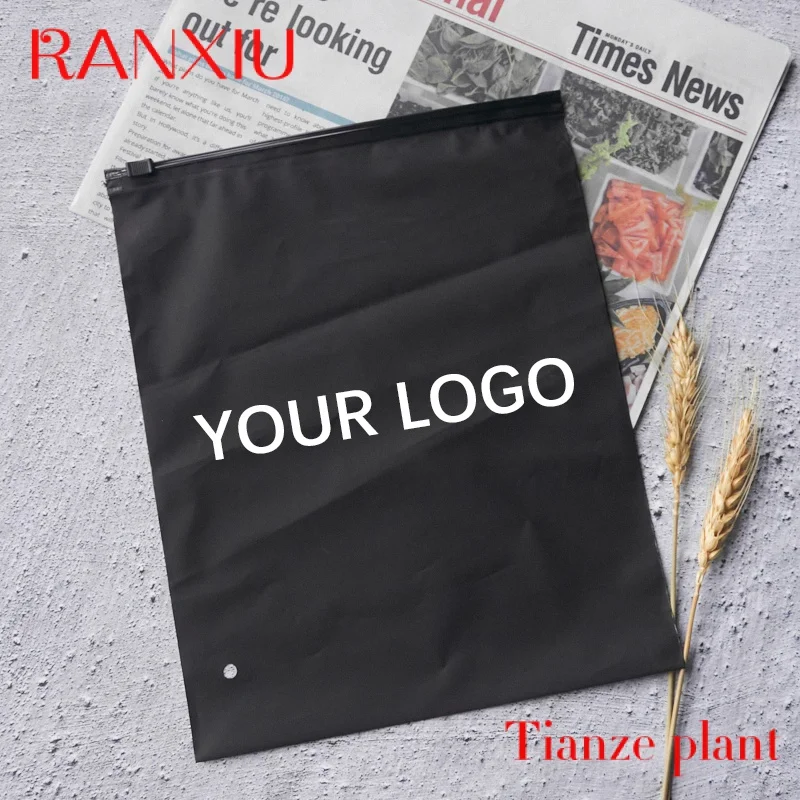 Cursore con chiusura a zip smerigliato biodegradabile imballaggio in plastica sacchetti con cerniera in pvc eva nero con logo stampato personalizzato