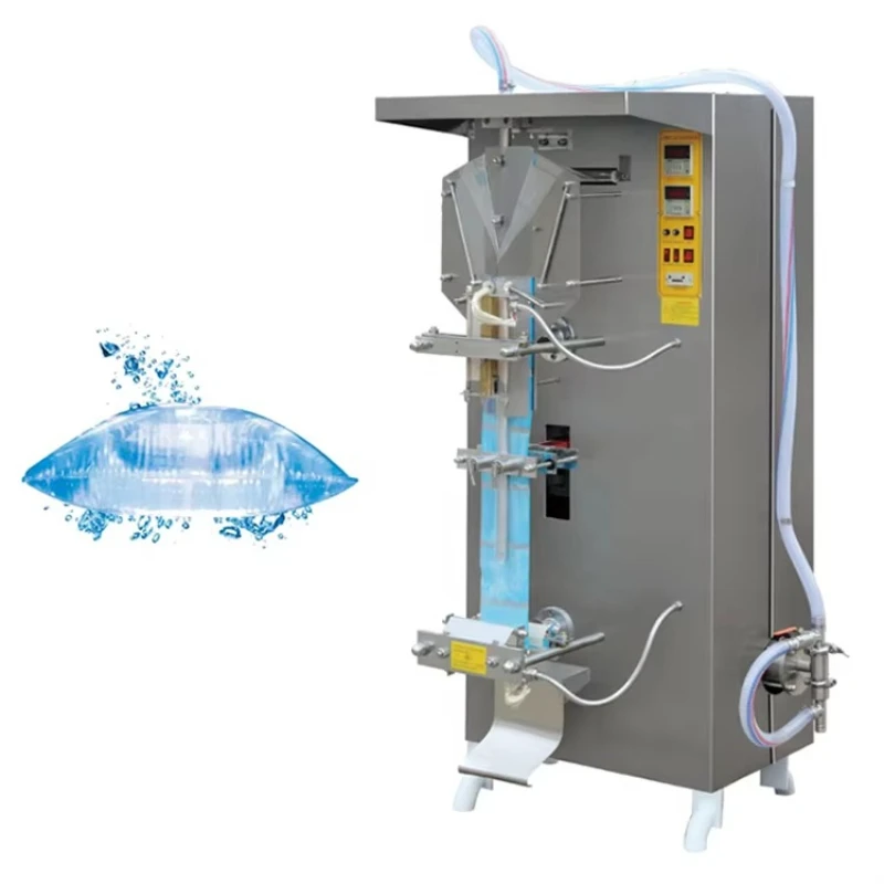 Sachet liquid packaging machine, beverage liquid packaging machine
