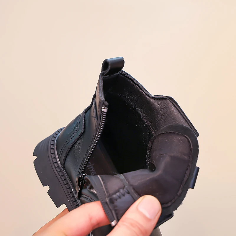 Stivali in pelle per bambini Quattro stagioni Scarpe singole semplici per ragazzi e ragazze 3-18 anni Stivali singoli per bambini corti imbottiti e ispessiti