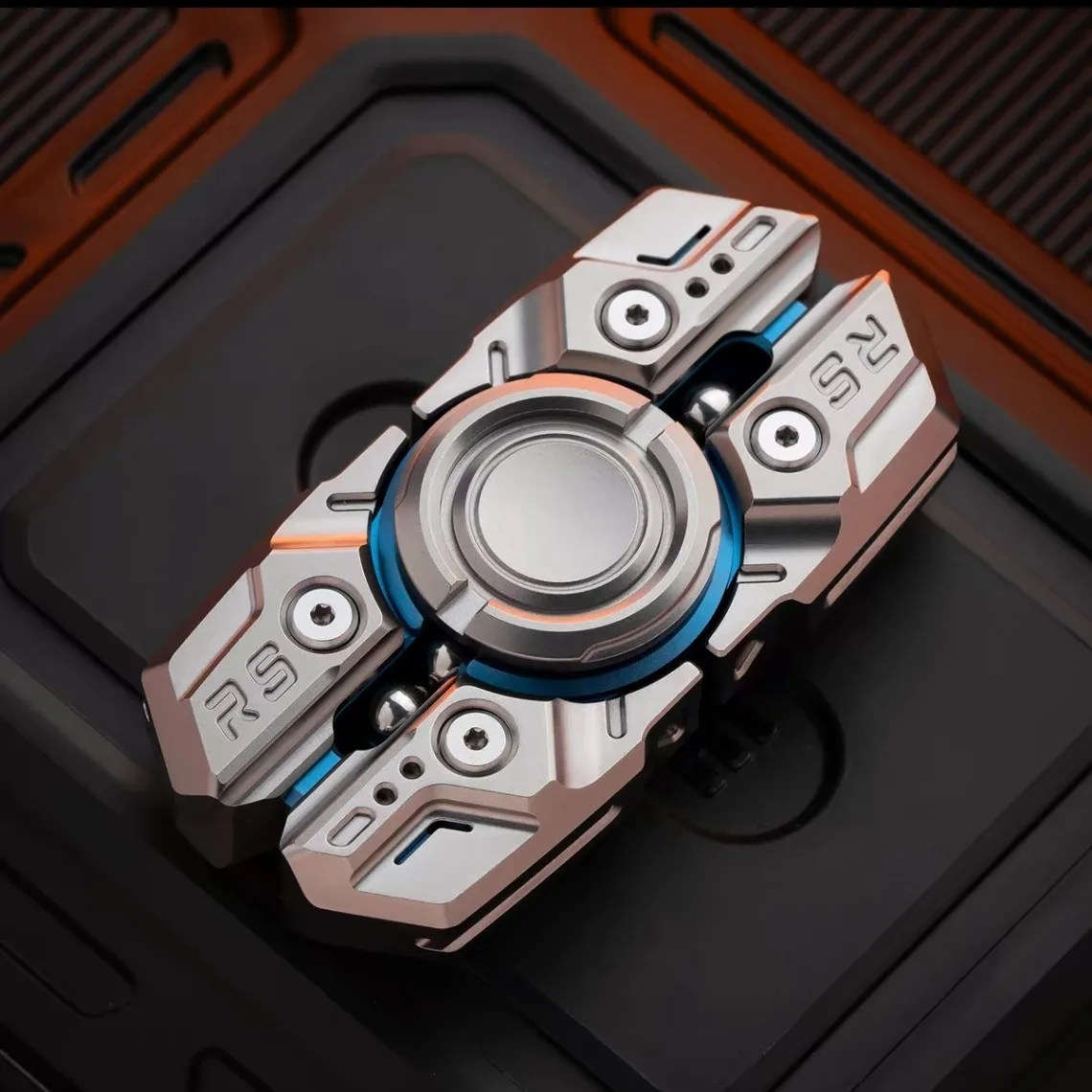Used EDC Mackie Starship 2.0 Titanium Alloy, Fingertip Gyro Edc Metal Decompression Toy Tide Play Black Technology