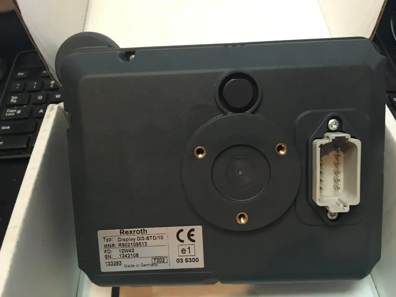 Layar Tubuh Rexroth DI3-STD/10 (R 902109513 ) Caja berhasil