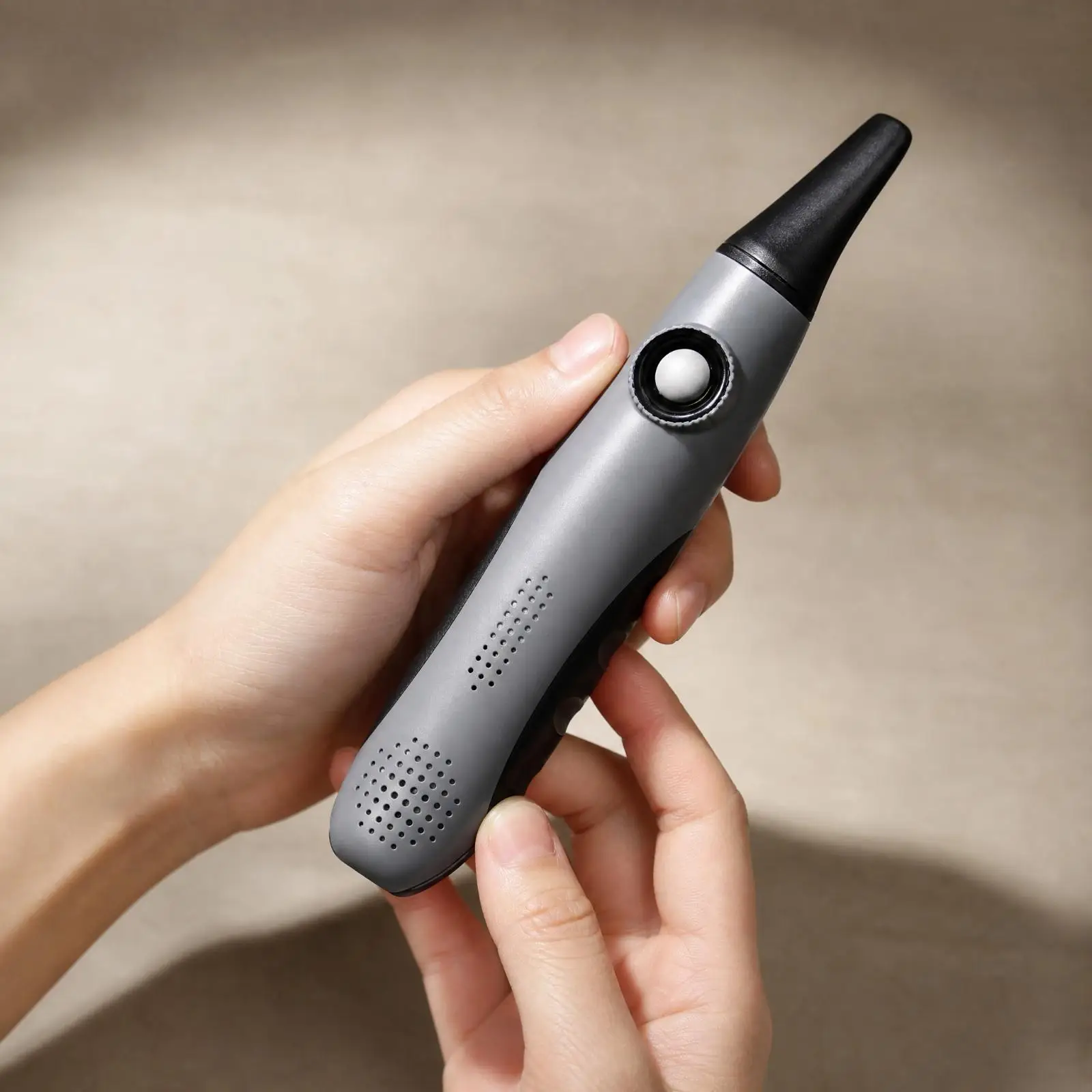 Electric Kazoo for Musicians with Tone Control and Twin Membrane Structure for Distinctive Humming Tones in Performance