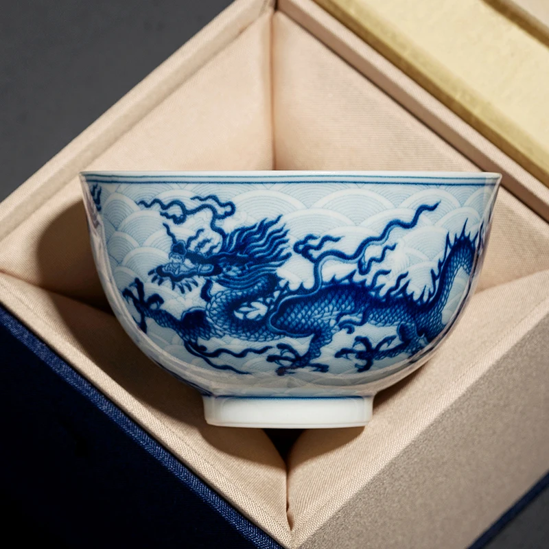 Dragon Tea Cup 150ml Hand Painted Underglaze Blue White Porcelain Jingdezhen Gongfu Tea Master Cup Home Decor Housewarming Gift