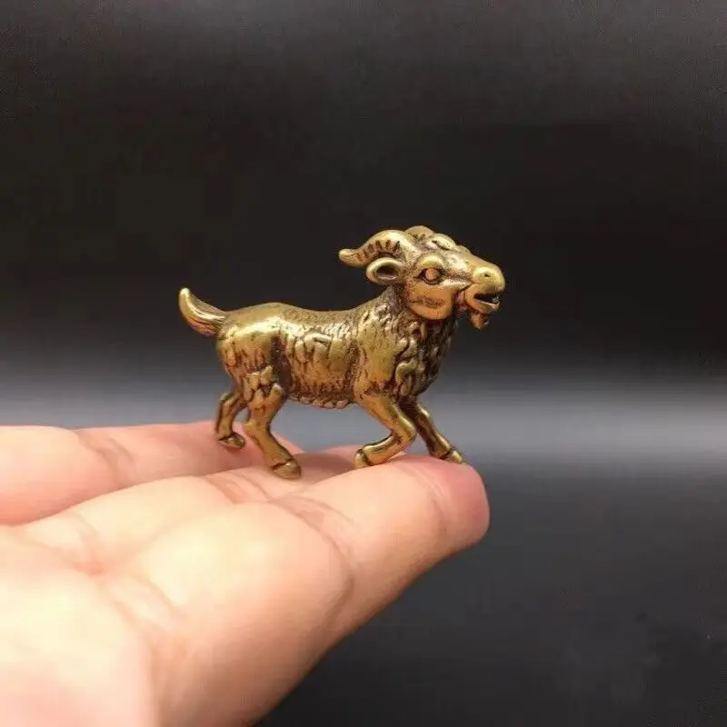 Chinese Old Brass Copper Statue Hand Carved goat,Antique handicraft ornaments