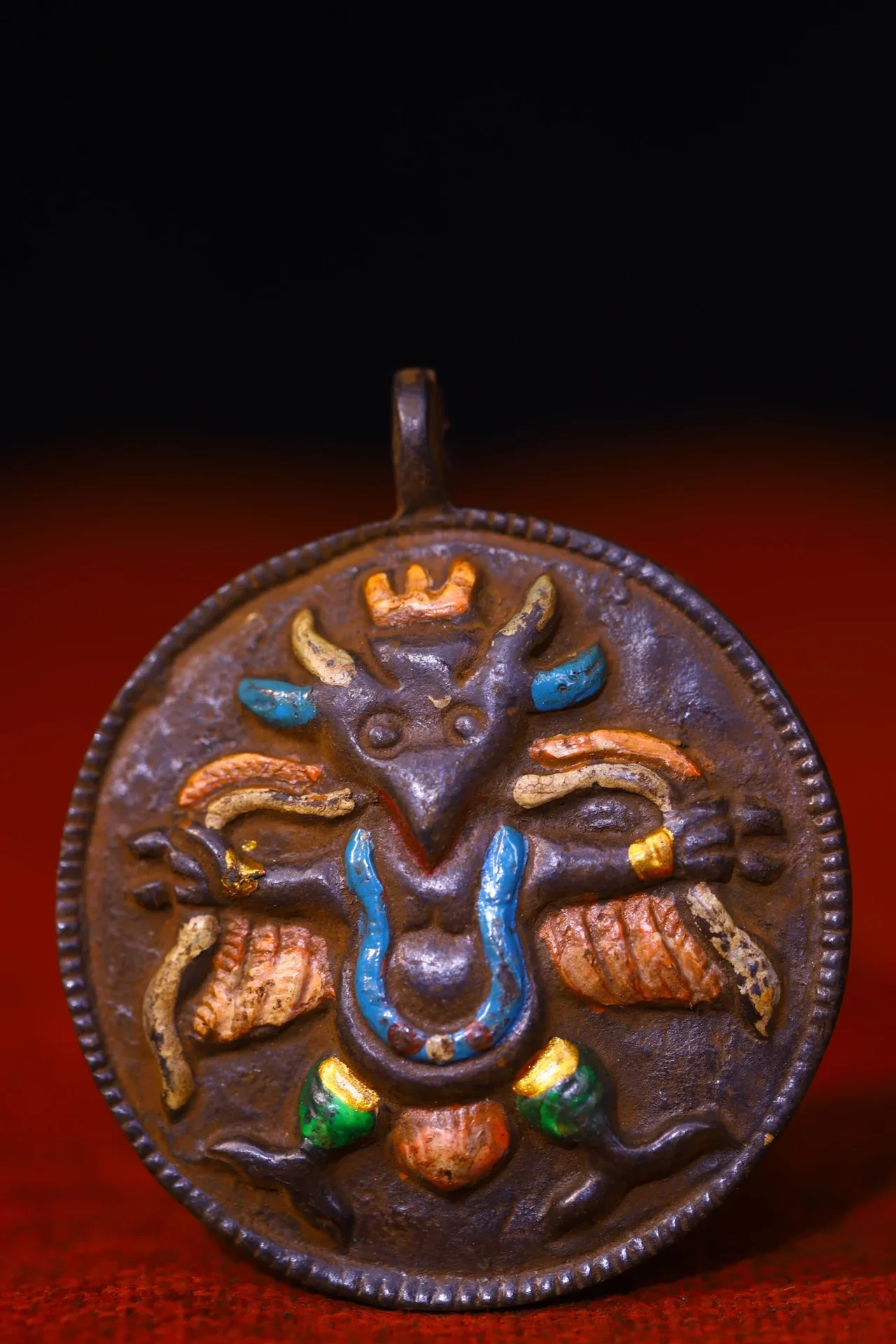 

3"Tibetan Temple Collection Old Bronze Painted Garuda Dhwaja Protector Buddha Plaque Pendant Amulet Dharam Town House Exorcism