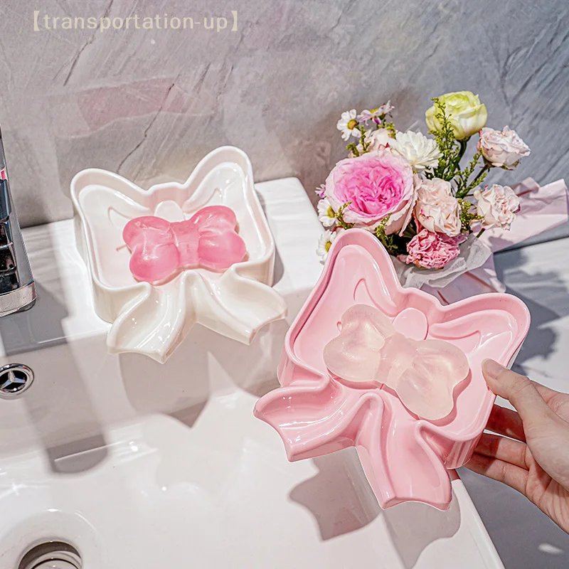 2025 1PC Plastic Bow Tie Shape Shower Soap Holder Drain Soap Dish Bathroom Accessories Supplies Water Guide Dish Storage Plate