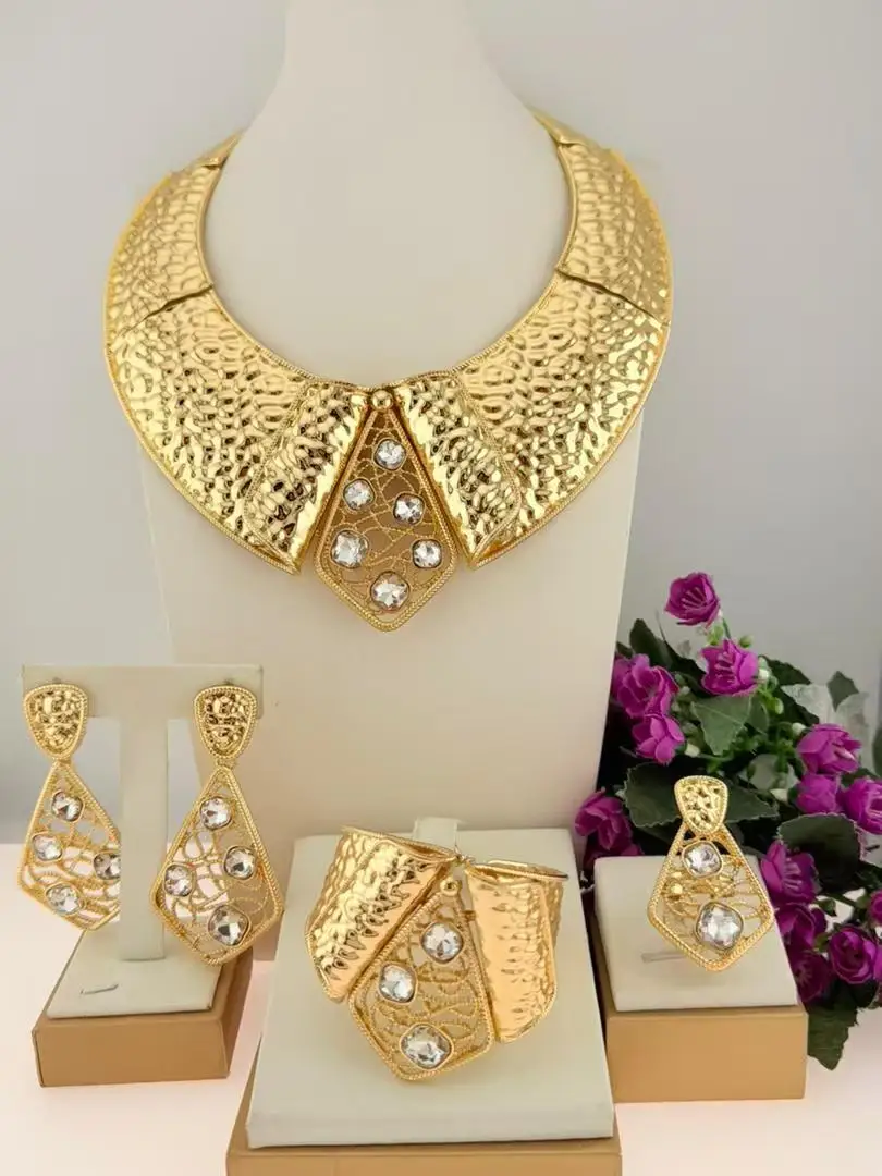 4Pcs Dubai Gold/Silver Plated Hammered Jewelry Set African Style Crystal Choker Necklace Earrings Bracelet Ring for Women Bridal