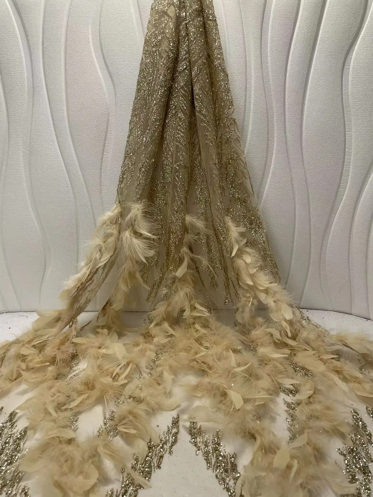 New Exquisite 3D Handmade Feather Lace, Beautiful Sequins Atmospheric Pattern Graphics, French Tulle Lace, Ladies Dress Skirt