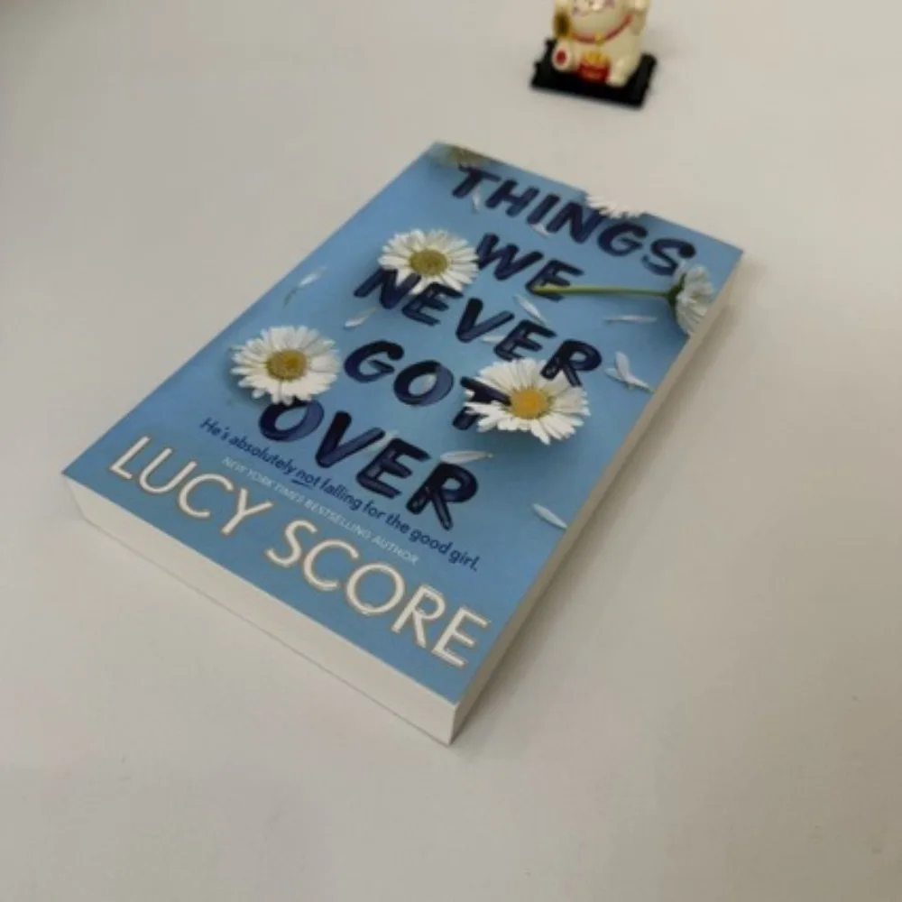 Things We Never Got Over By Lucy Score Small-Town Romance & Healing Grumpy Sunshine Love Story Found Family Novel view 3
