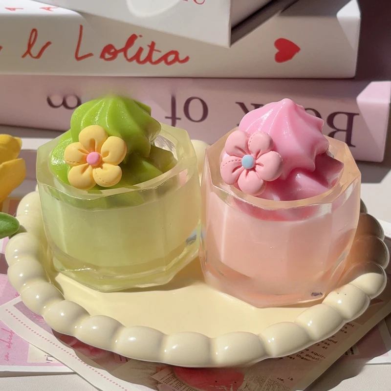 Entzückendes Erdbeer-Milchshake-Getränkebecher-Spielzeug; Weiches TPR-Dessert-Nassspielit für Kinder; Ideales Geschenk für Mädchen