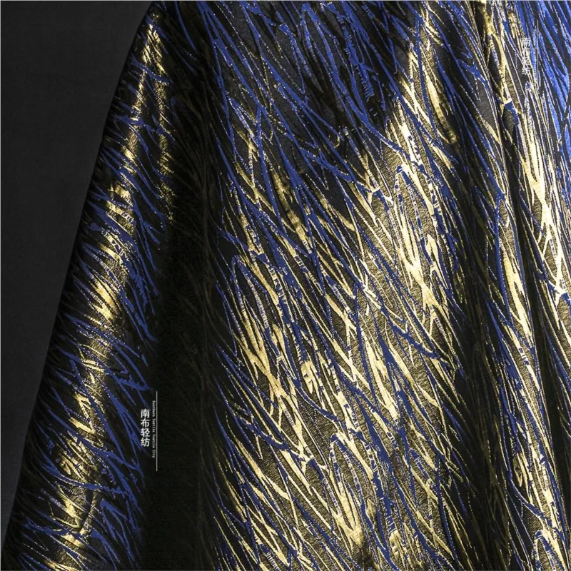 Gold and blue silk thread jacquard three-dimensional fabric remade coat hand-wrapped skirt designer - Image 3