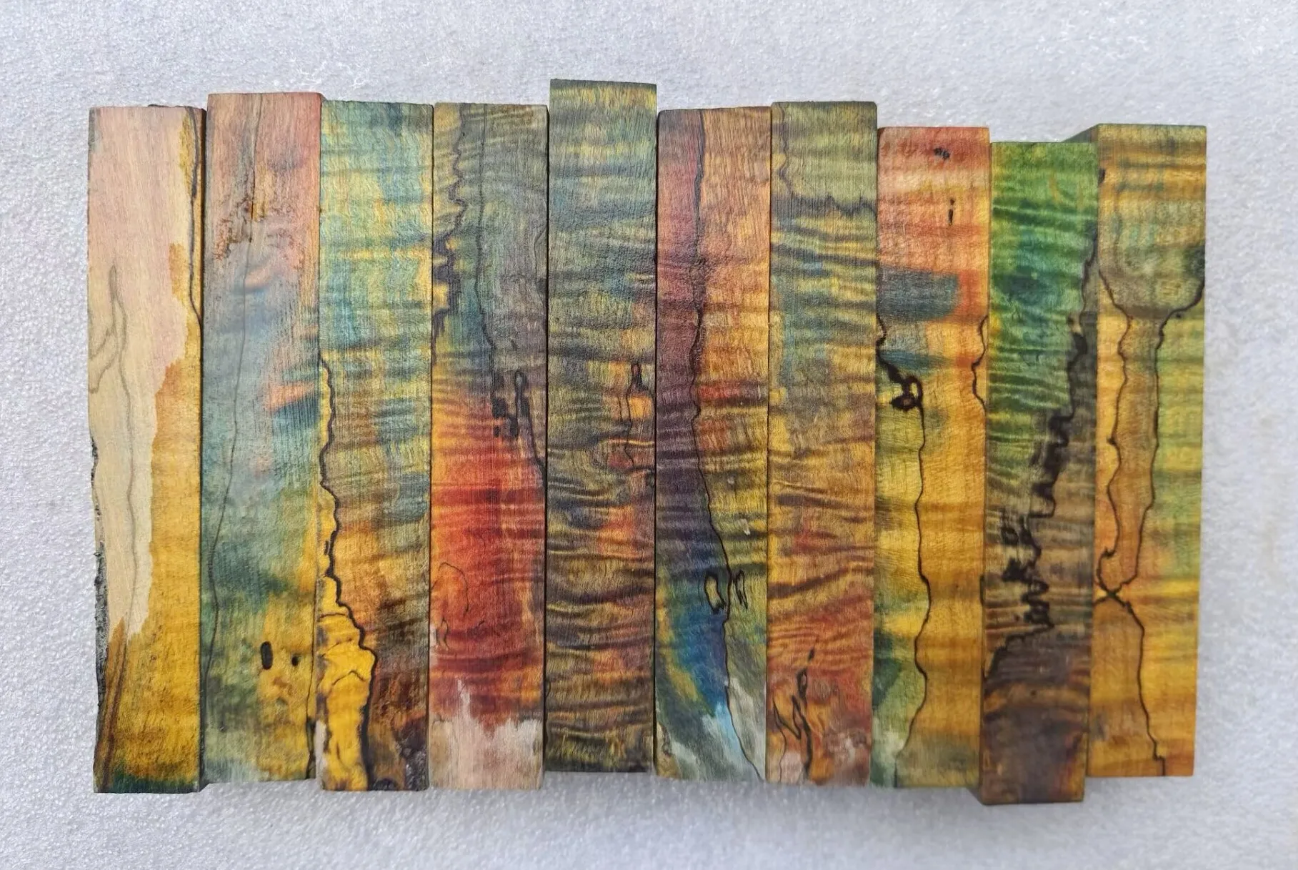 قلم خشب القيقب المستقر مقاس 20 × 20 × 120 مم (خط) فارغ