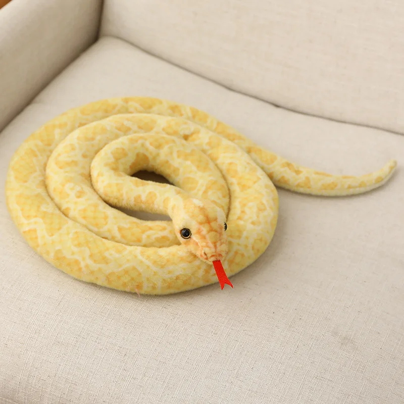 Enorme serpente di peluche, giocattolo realistico da 63 pollici Enorme serpente di peluche, giocattolo realistico da 63 pollici