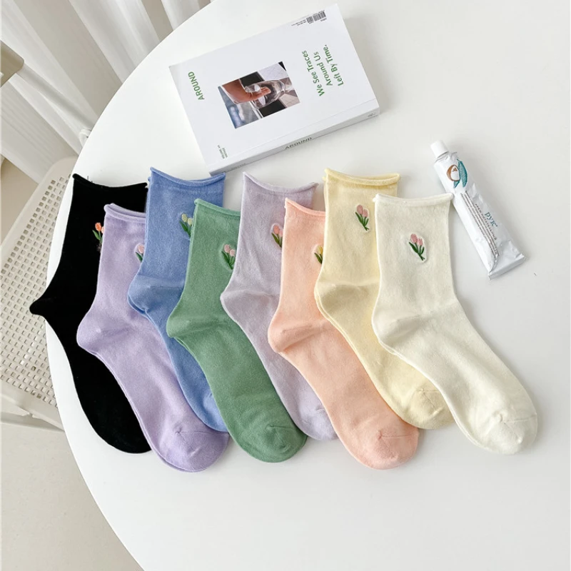 

Floral Embroidery Women Socks Japanese Fashion Solid Color Cotton Long Socks Women Casual Breathable Harajuku Vintage Crew Socks