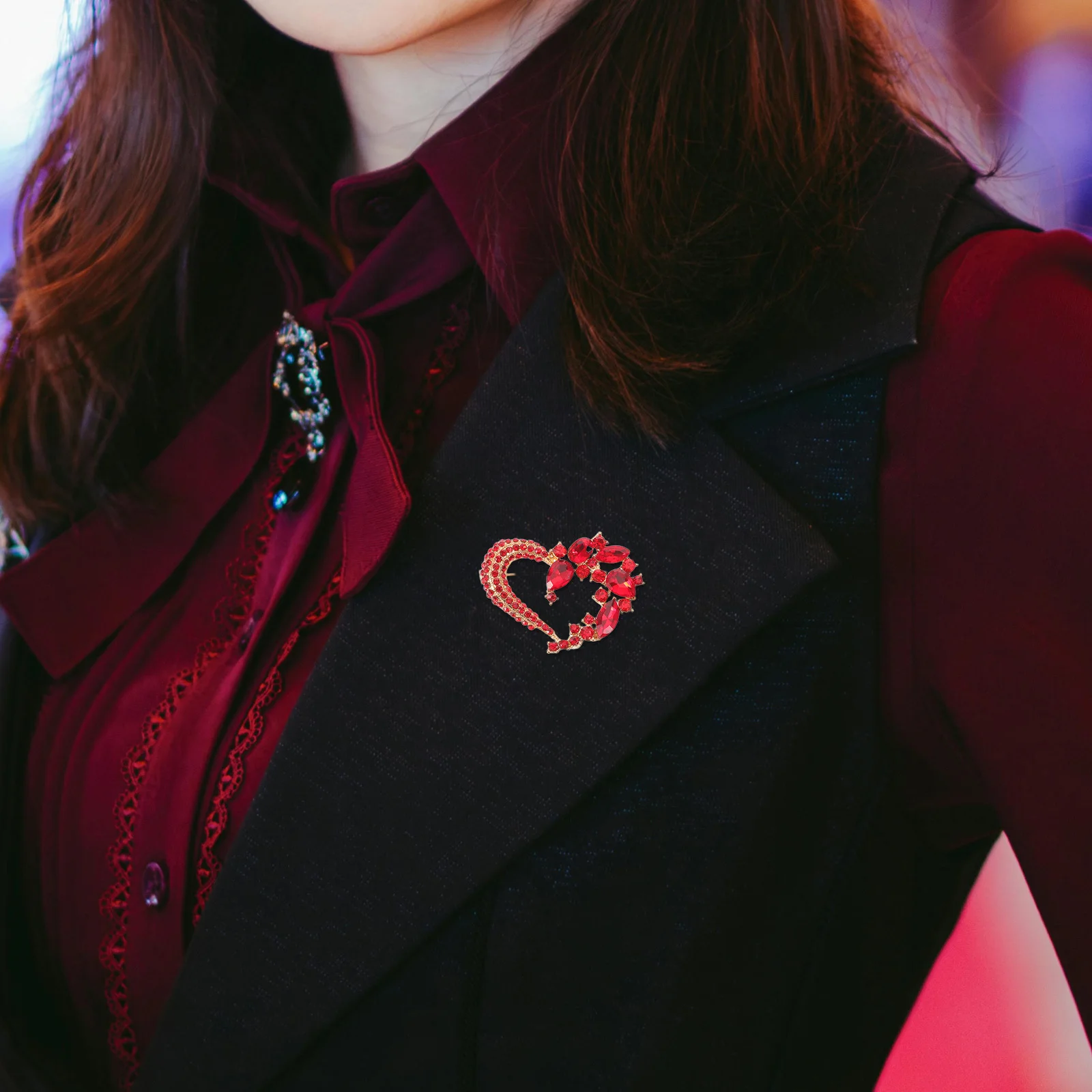 الأحمر حجر الراين القلب بروش عيد الحب وشاح الزفاف شال التلبيب دبوس مجوهرات النساء دبوس بروش دبابيس الزفاف #4