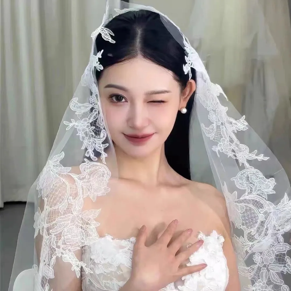 

Bride to Be Long Applique Edge White Bridal Veill for Wedding Veils Marriage Accessories and Decoration