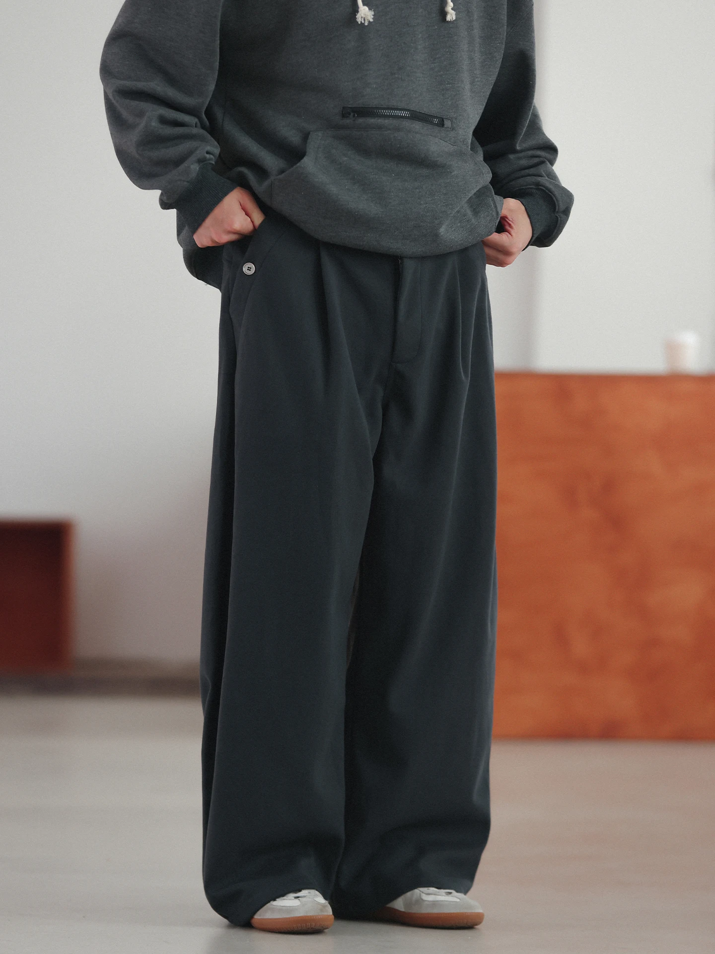 

Loose Straight Leg Casual Pants Bla ey Commute Youthful Feelings Spring Autumn Men's Faion Comfortable Polyester Fiber