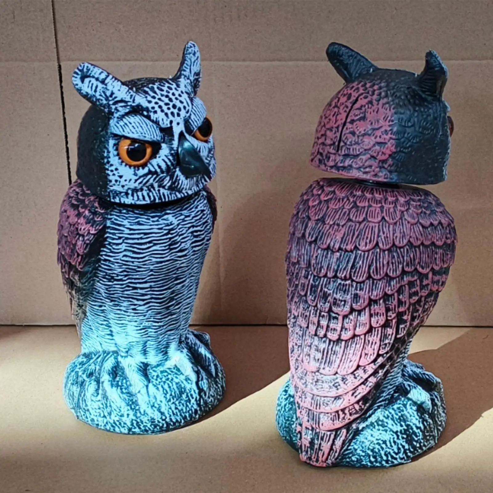 

Simulated owl bird repellent rotatable head Owls to Keep Birds Away Patio Bird Away Statue Realistic Owl Garden Decoration