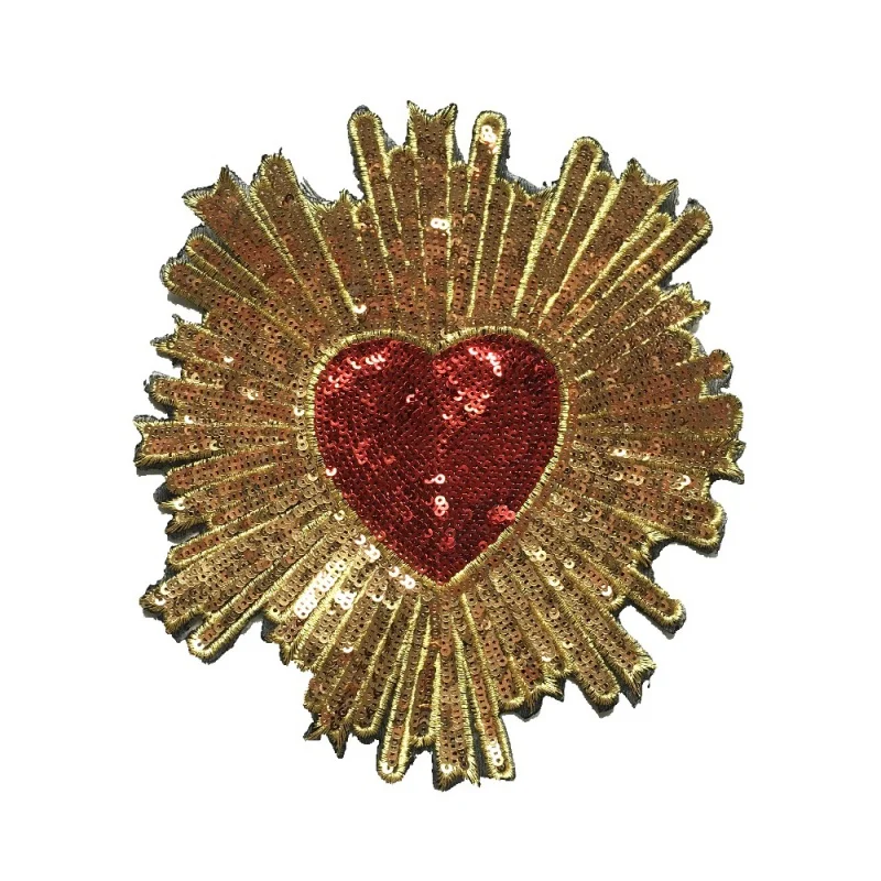 Decorazione fai da te Appliques paillettes forma di cuore per vestiti 3D patch con paillettes cuore rosso lucido con perline piccoli distintivi