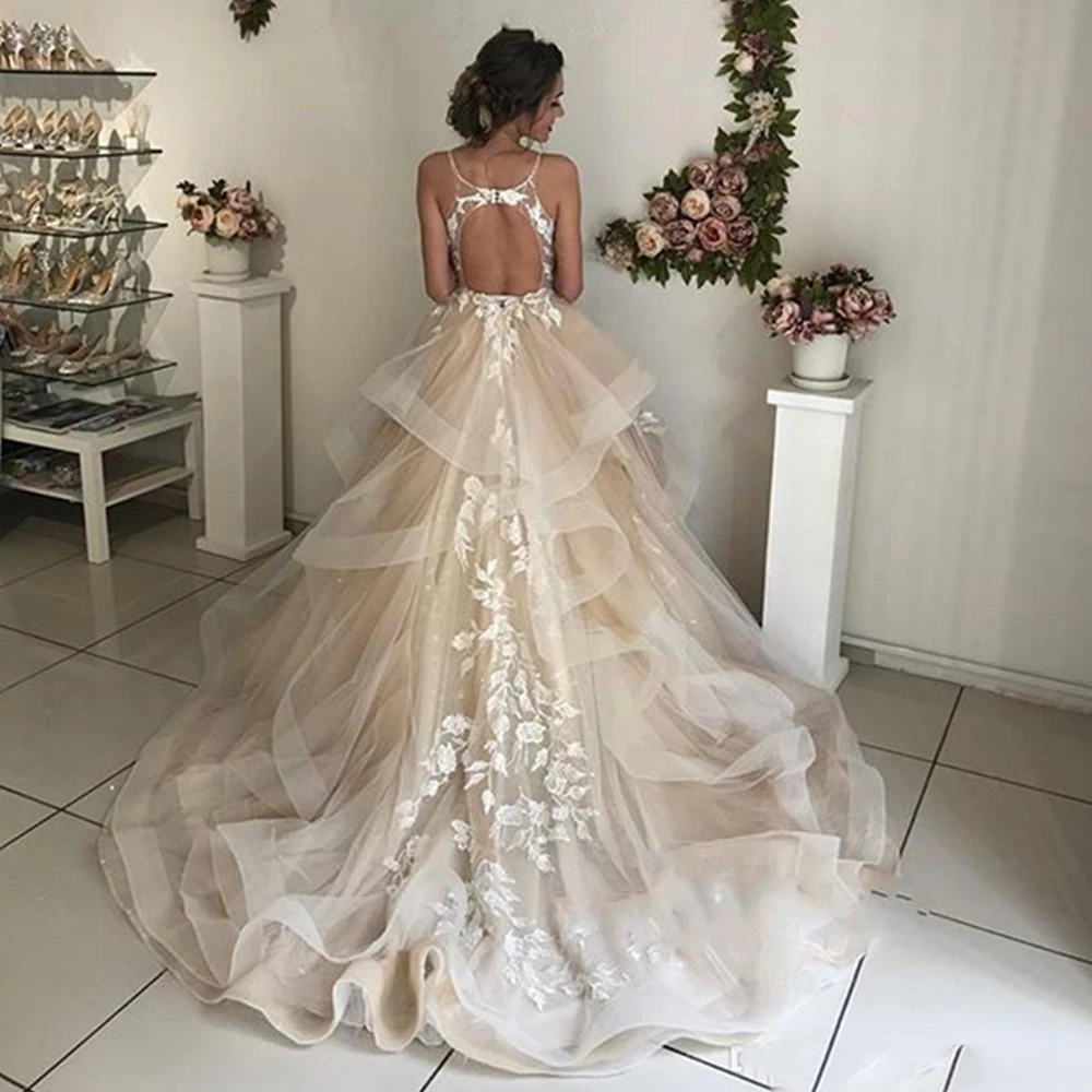 Champagne Floral Lace Beach Wedding Dresses Sexy Backless Ruffles Puffy Bridal Gowns for Bride 2023 Tiered Vestido De Noiva