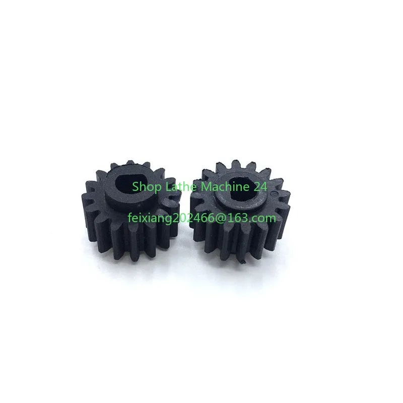 Throttle Motor Rubber Gear Motor Pinion For Hitachi ZAX60 70 120 200 240-3-5-6