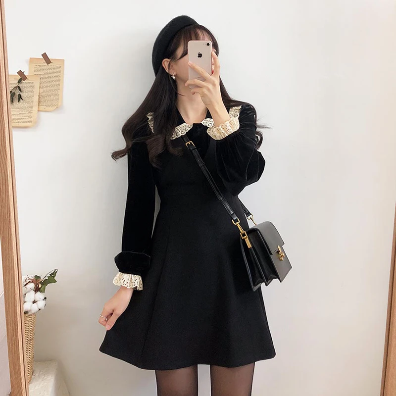 Vintage Black Velvet Shirts Women Kawaii Cute Lace Patchwork Blouses Office Ladies Elegant Korean Lantern Long Sleeve Tops New