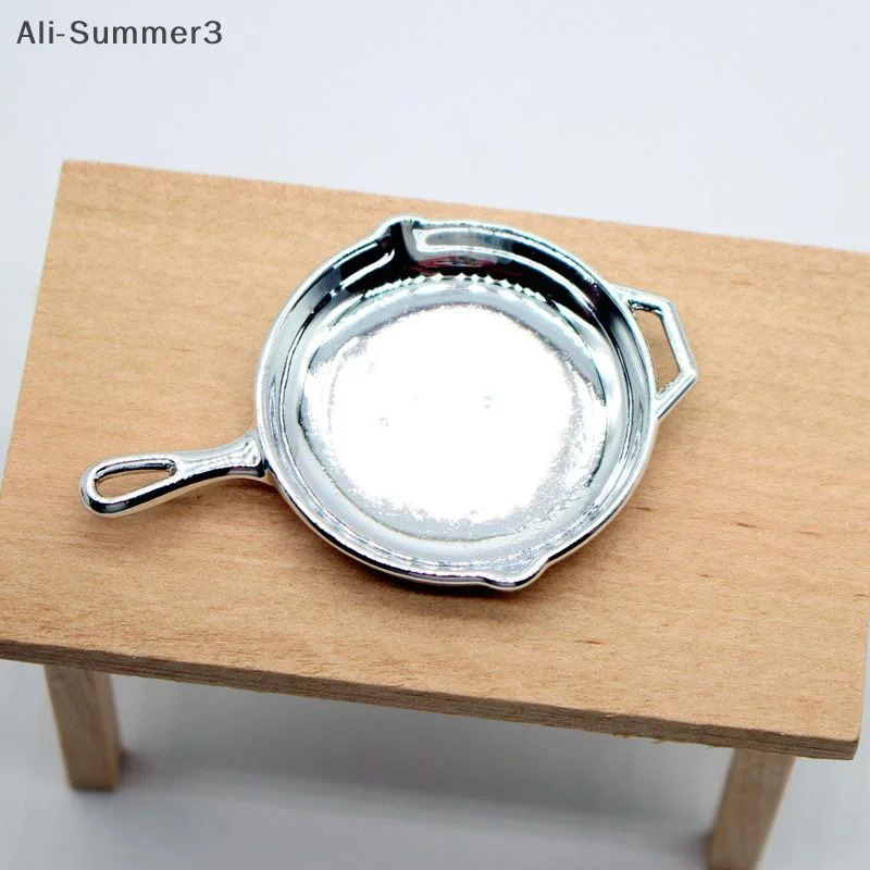 (YY) 1 pieza 2025 nuevo 1:12 casa de muñecas en miniatura juguetes de sartenes de aleación para casa de muñecas de niños accesorios de decoración de cocina