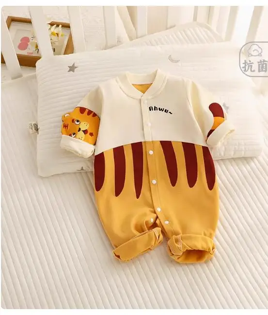 

Pure cotton warm clothes for newborn babies 1