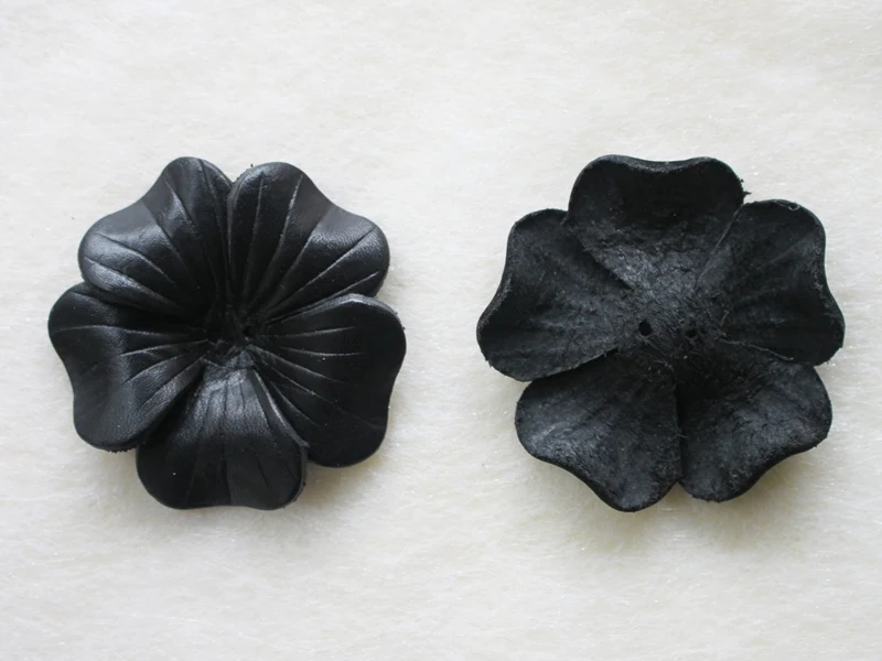 Good Quality Solid Color Genuine Leather Petal With 10 leaves For Making DIY Flowers Accessories Decoration 6.5*6.5cm