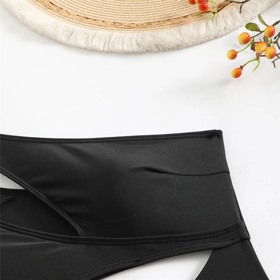 Asymmetrischer Badeanzug mit Cut-Outs und einem Schulterträger, einteiliger Badeanzug für Damen, Monokini mit hohem Beinausschnitt, Badebekleidung, Badeanzug, Modell V6254. – Detail 24