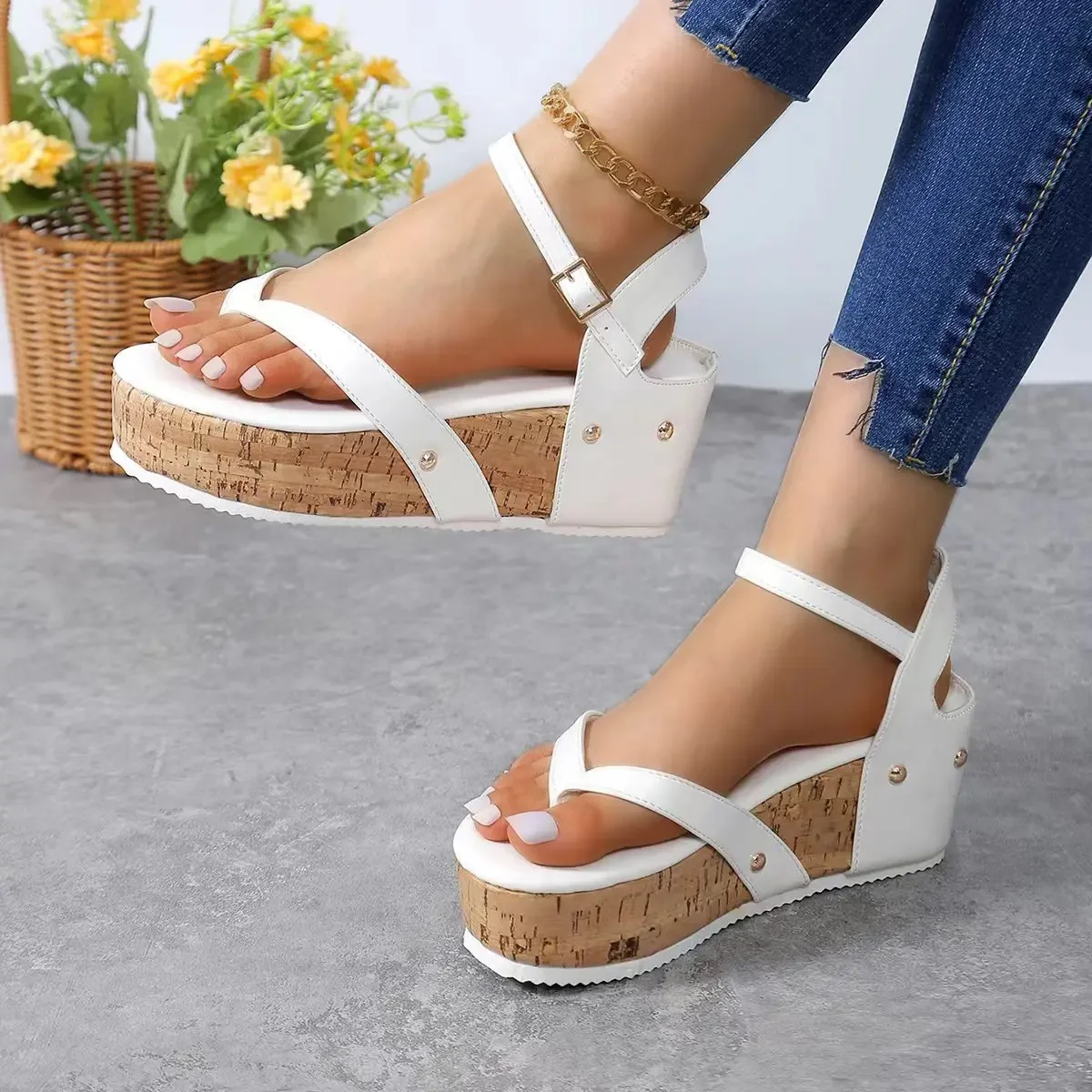 Women Sandals 2024 new summer Strap Platform Heels Women Simple Comfortable Soft-soled Wedge Flip-Flops Shoes Women Sandals