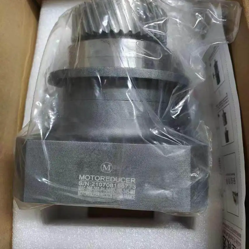 New planetary gear reducer MAF-140- 007-35-114-200-M12 1PCS