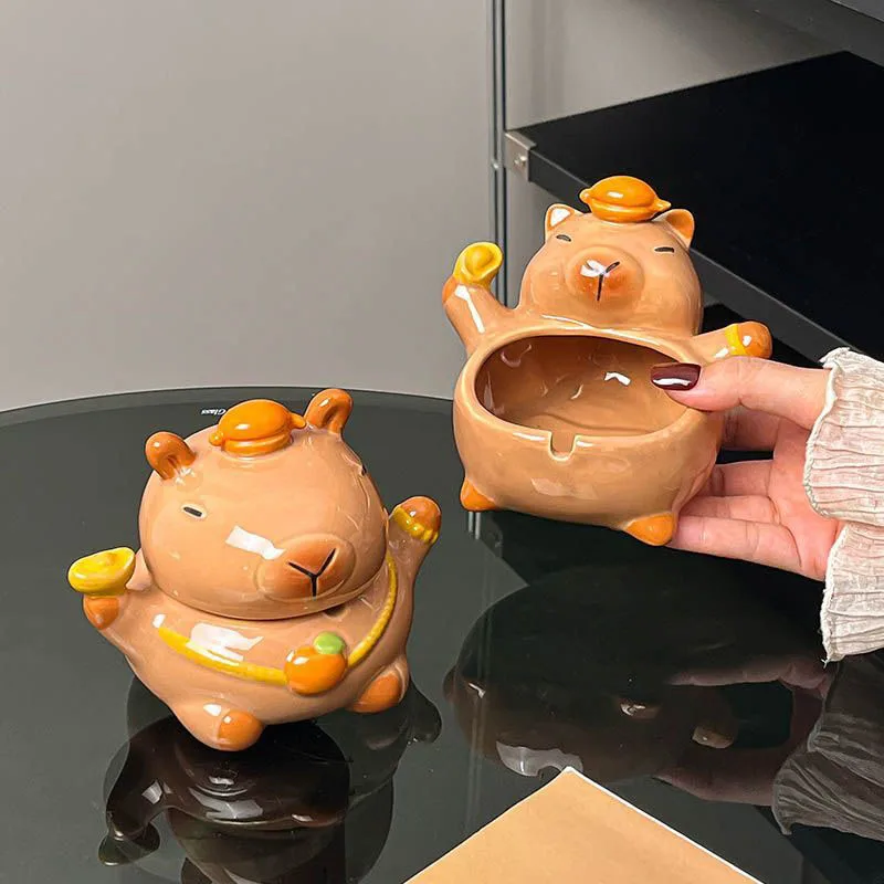 

Lucky Capybara Ceramic Ashtray with Lid Cute Fortune Animal Design Home Office Decorative Ash Holder Office Table Decoration