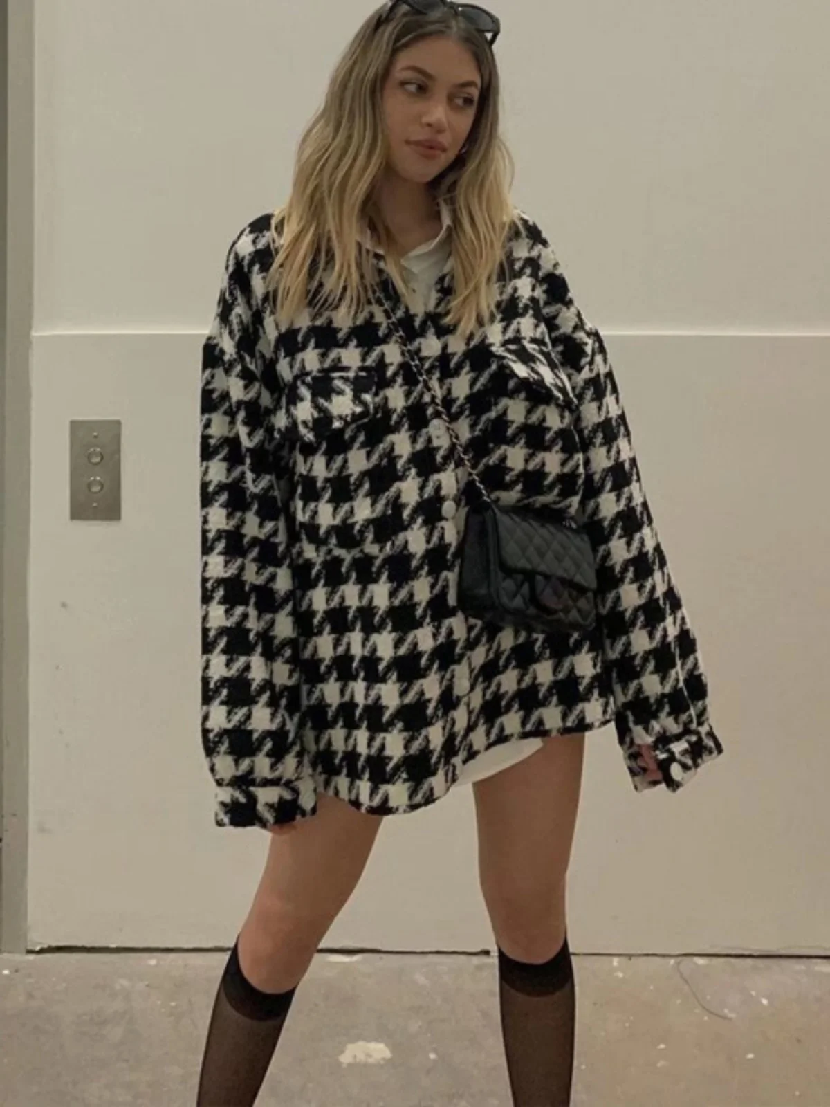 

Ретро-пальто из утолщенной шерсти для женщин, весна-осень, миди, модное, ручной работы, с узором в горошек, на пуговицах