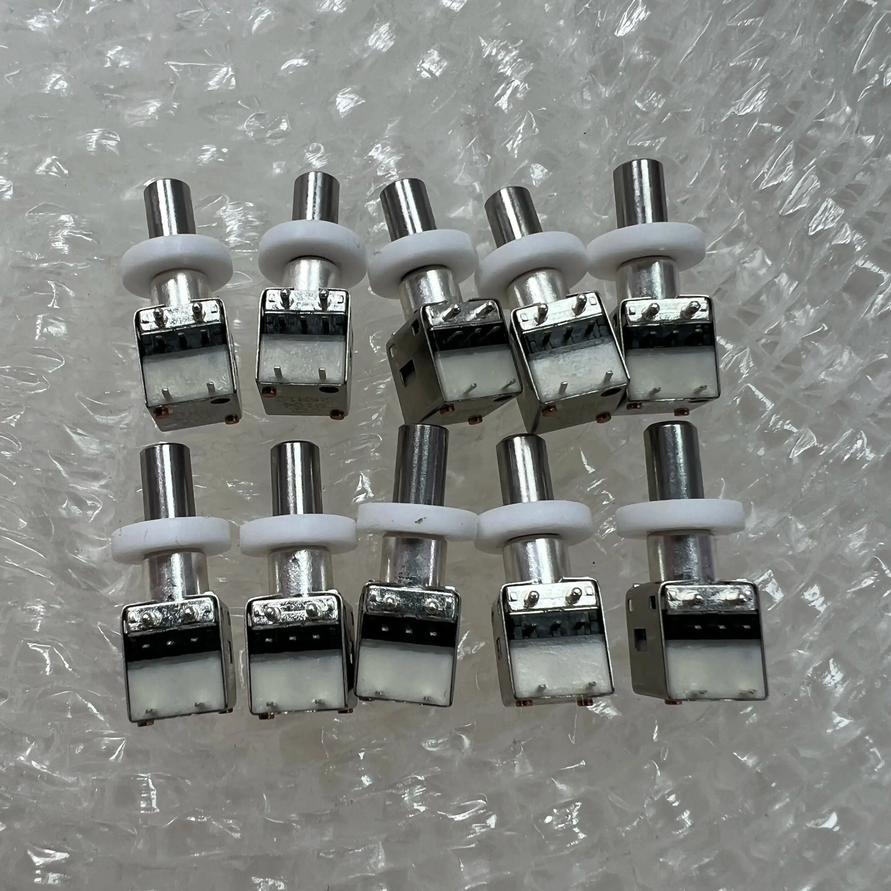 

5/10Pcs Power Volume Switch Potentiometer for xpr3300 XPR3500 DEP550 DEP570 DP2600 P6620I P6600I Radio Accessories